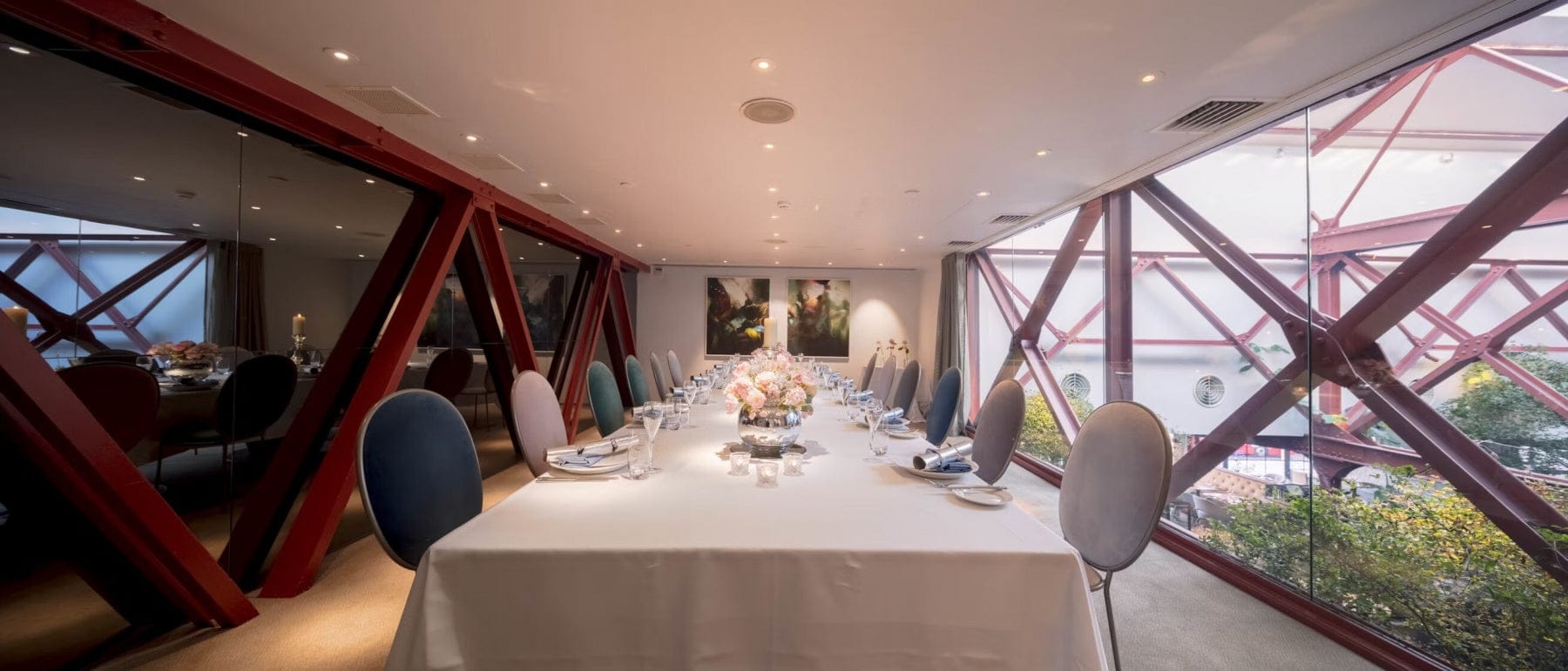 Relaxed Private Dining In The Heart Of Chelsea At Bluebird, For 14 People