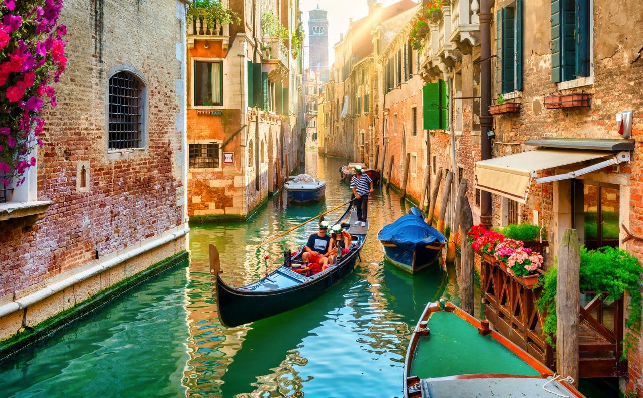 Romantic Break to Venice Break With Opera Tickets!