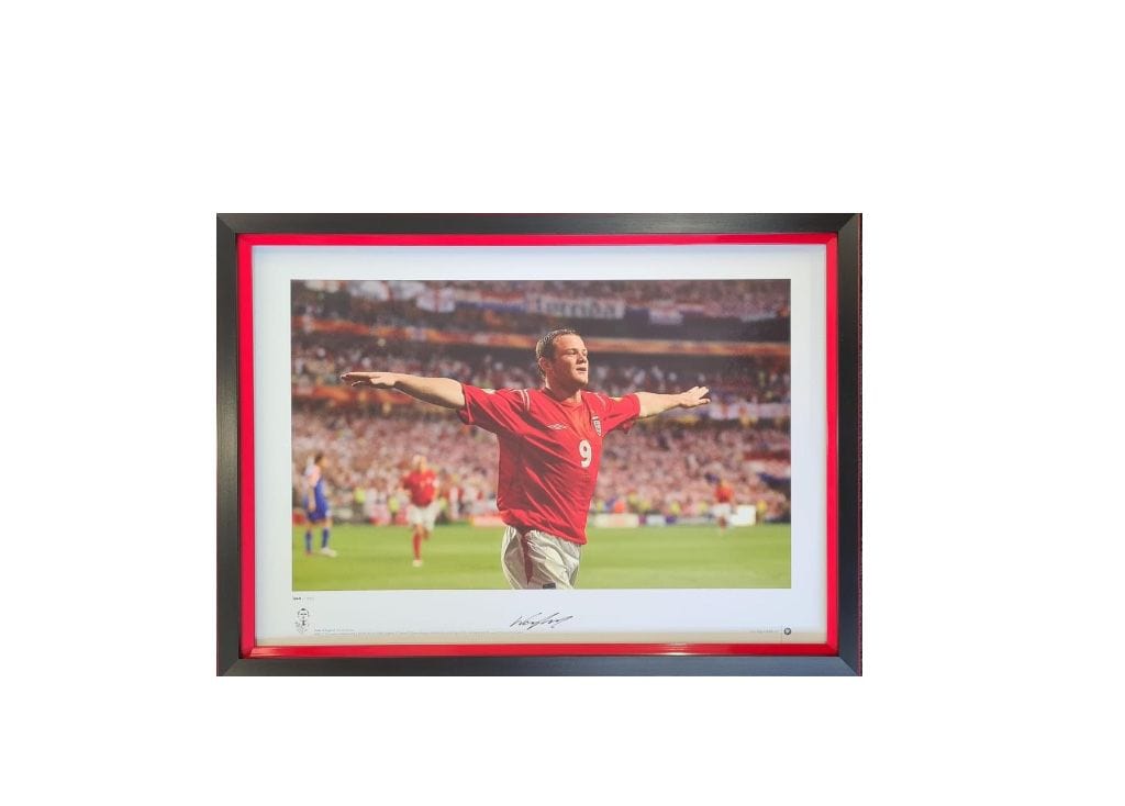 Wayne Rooney Signed England Display