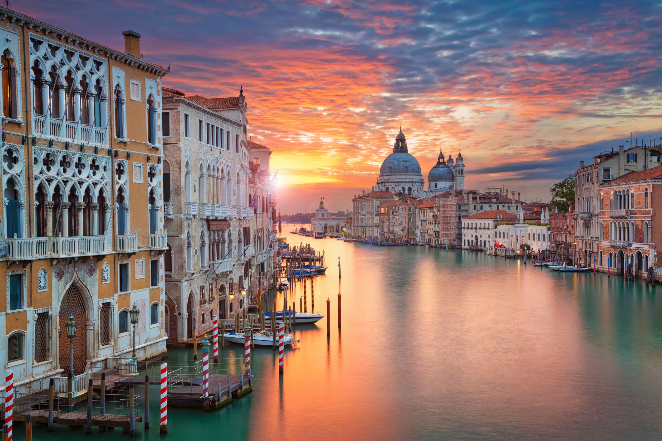 Romantic Break To Venice Break With Opera Tickets!