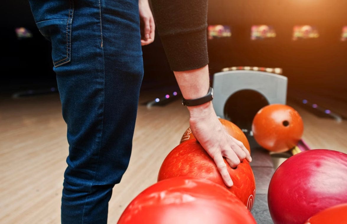 Disco Bowl Two Family Games Of Bowling With Meal & Drinks