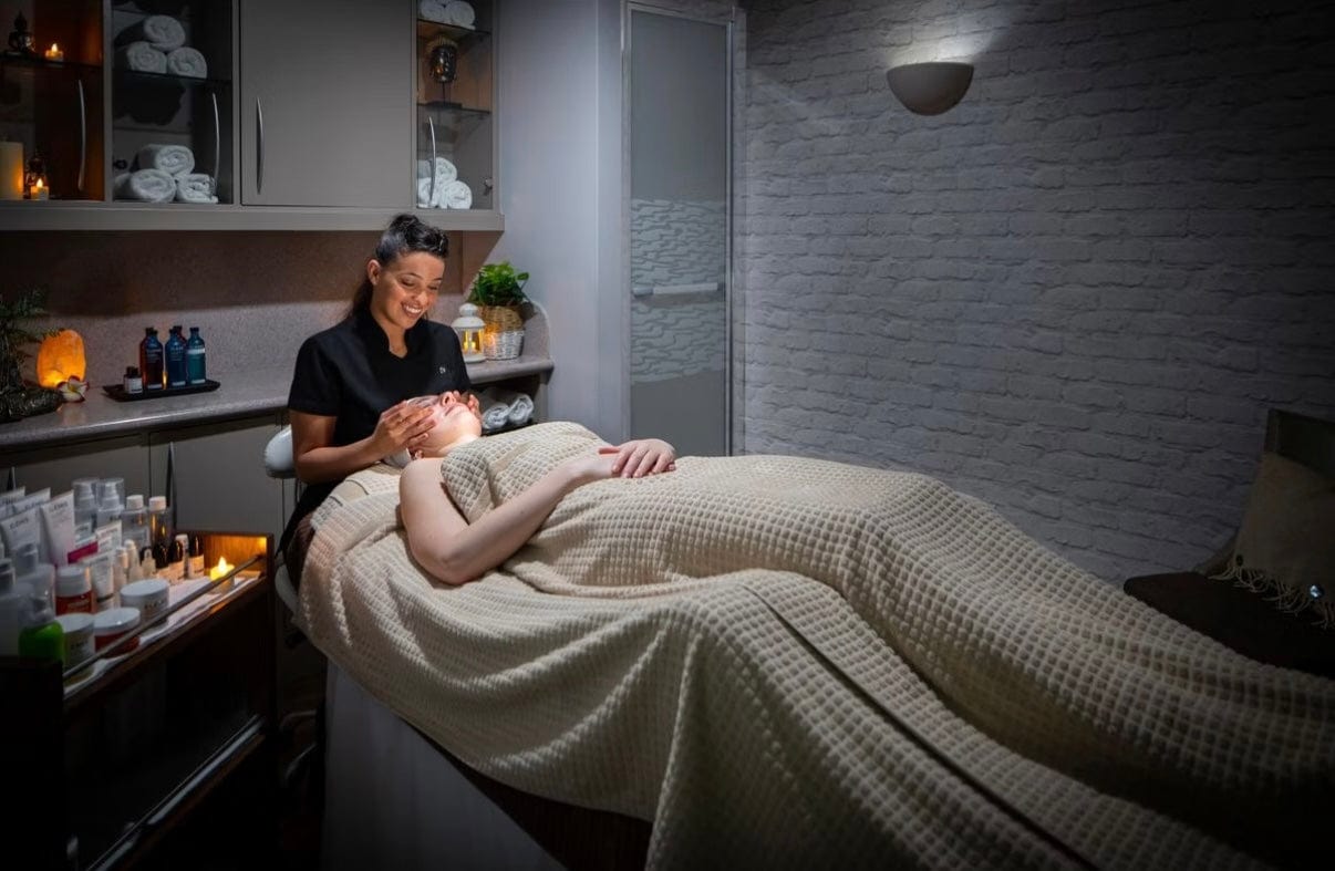 Spa Day Treatments & Afternoon Tea Plus Prosecco For Two At Marriott Edinburgh Holyrood Hotel