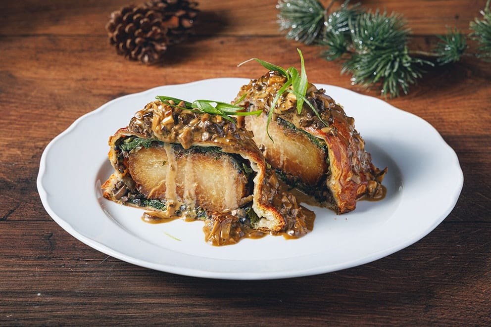 Vegetarian Or Vegan Mediterranean Inspired Sharing Feast With A Cocktail Or Prosecco For Two In Soho, London