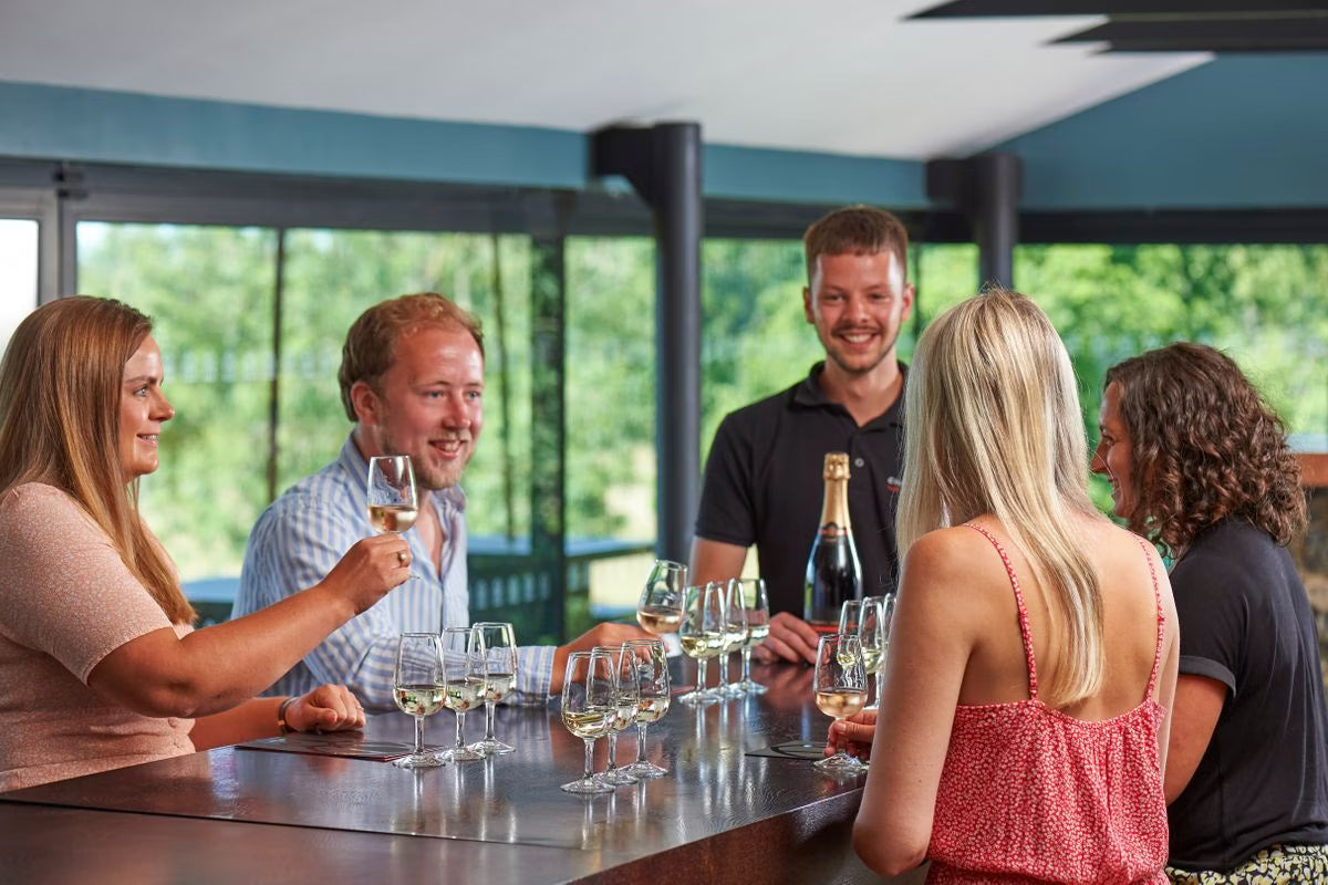 4* Hotel Stay Including Dinner & Breakfast Plus Chapel Down Vineyard Tour & Wine Tastings In Kent For 2 People [CS]